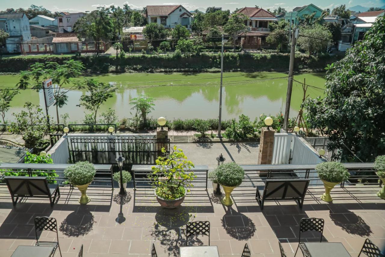 Lucky 3* Huế